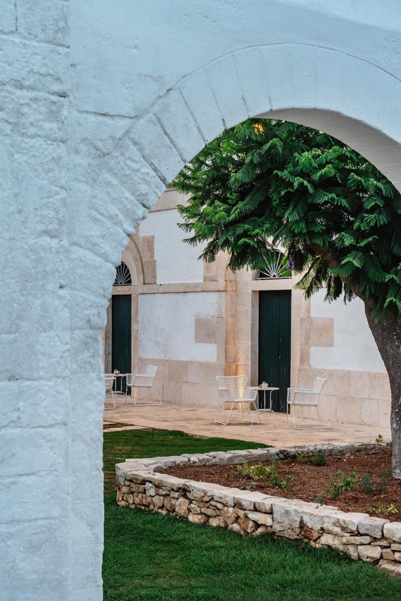 Masseria Gorgognolo Acomodação com café da manhã Ostuni Exterior foto