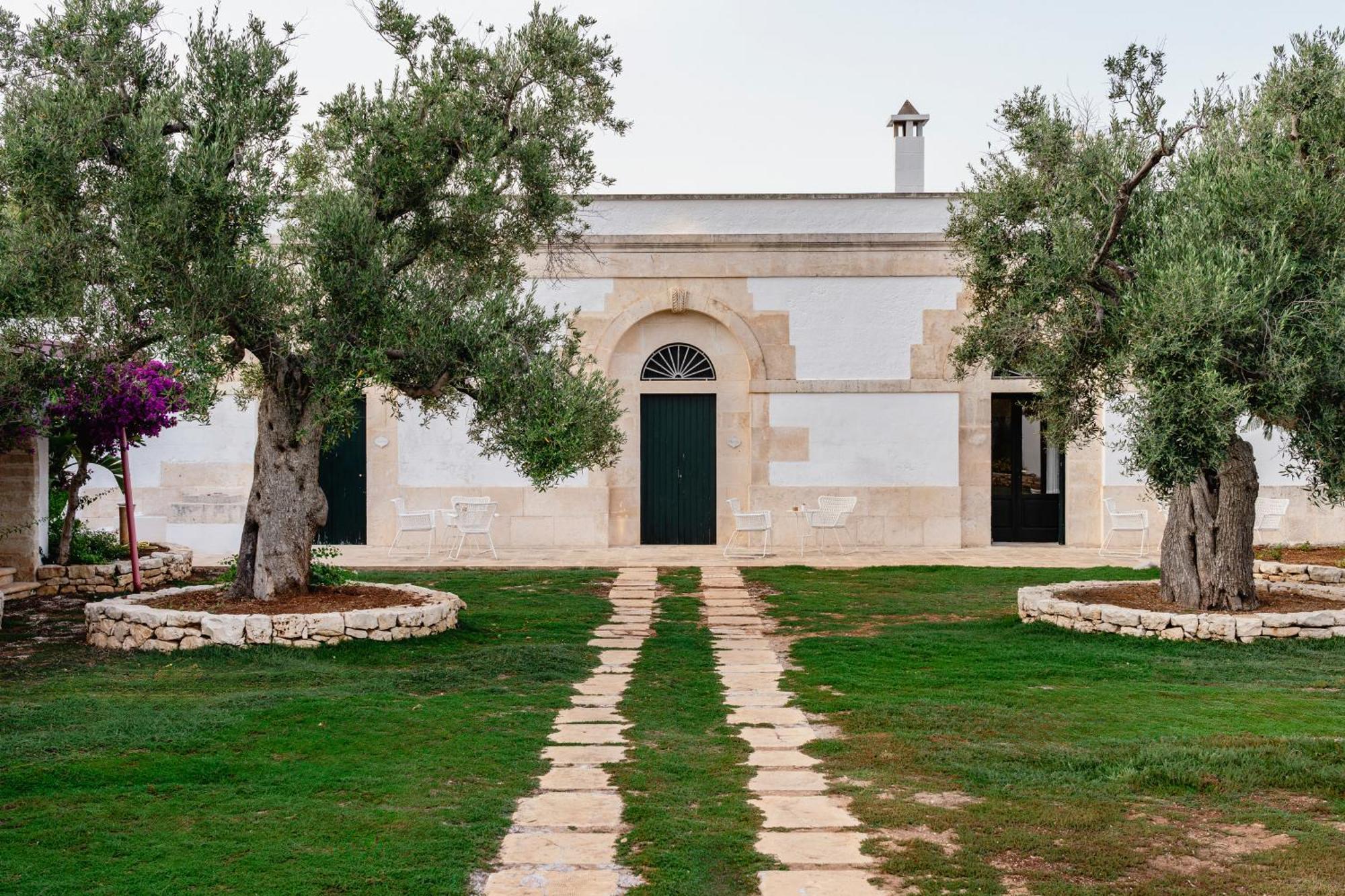 Masseria Gorgognolo Acomodação com café da manhã Ostuni Exterior foto