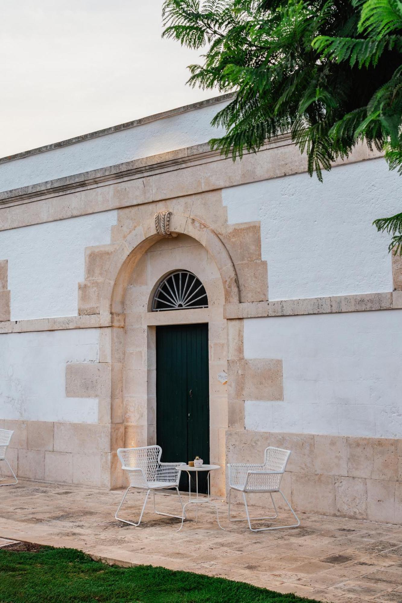 Masseria Gorgognolo Acomodação com café da manhã Ostuni Exterior foto